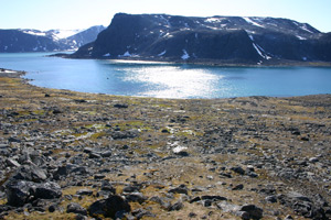 View from Ytre Norskøya towards Norskøysundet and Indre Norskøya.